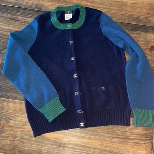 Chanel cashmere sweater